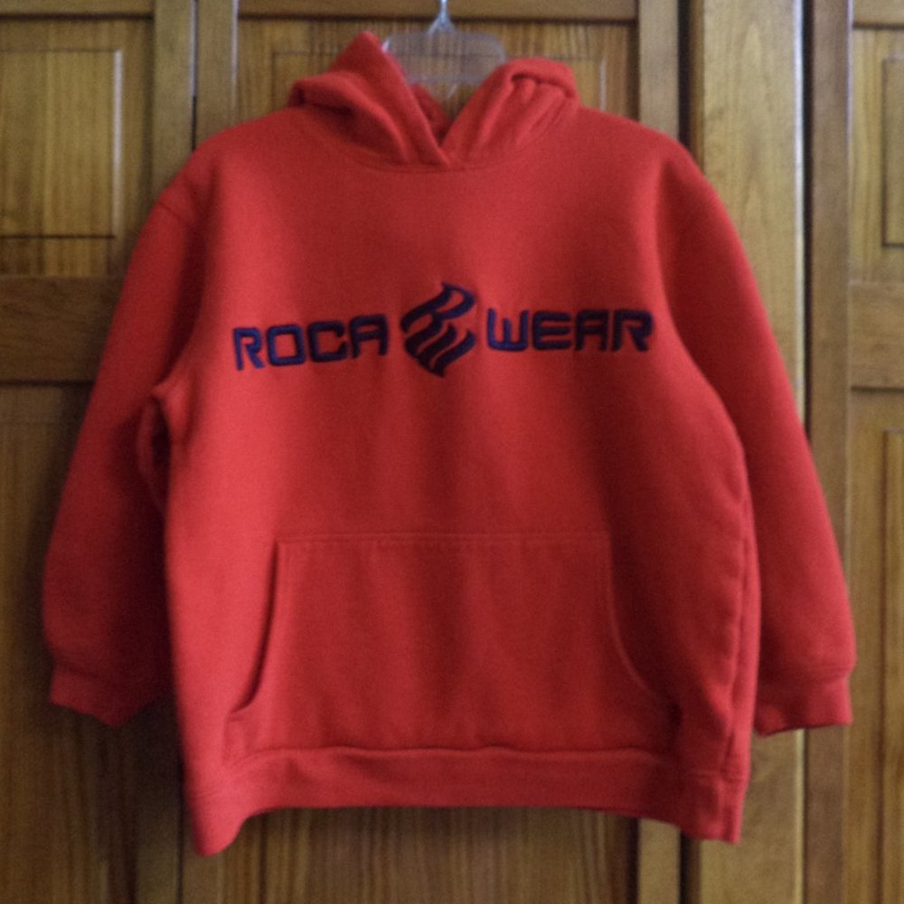 ROCAWEAR bright red hoodie sz 8 boys